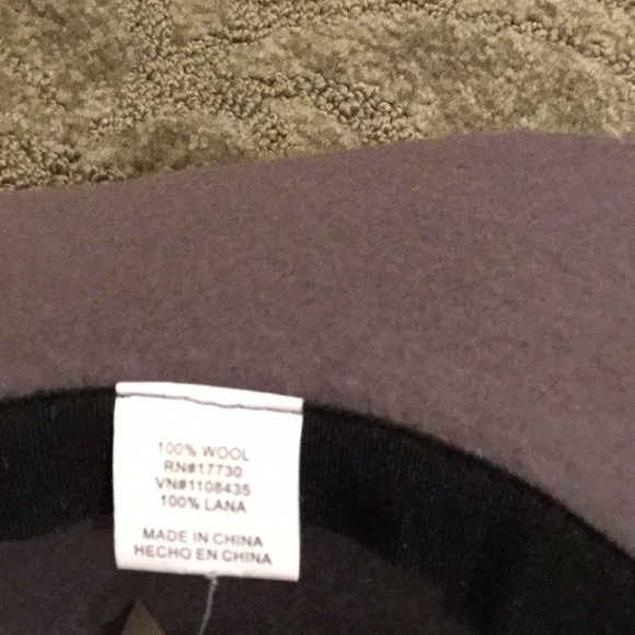 Hat - Picture 3 of 4